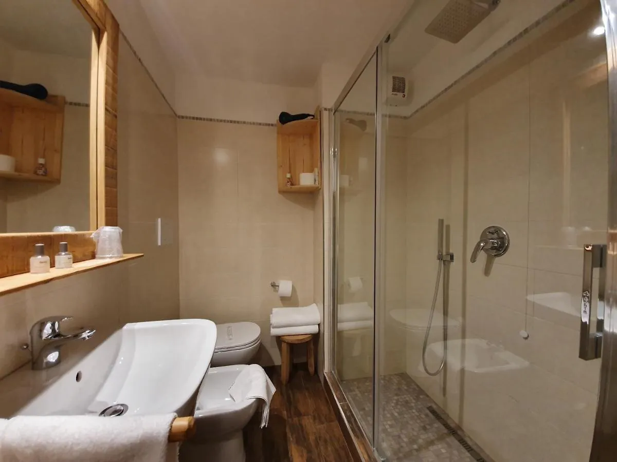 ** Han/Misafirhane Locanda Il Rustichello Mulazzo İtalya